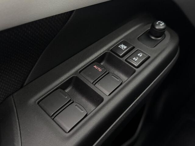 Suzuki SWIFT 1.2 Select Smart Hybrid | Automaat | Camera | Navi | ACC | Lane assist | PDC achter | Carplay | ( Vestiging-Vianen )