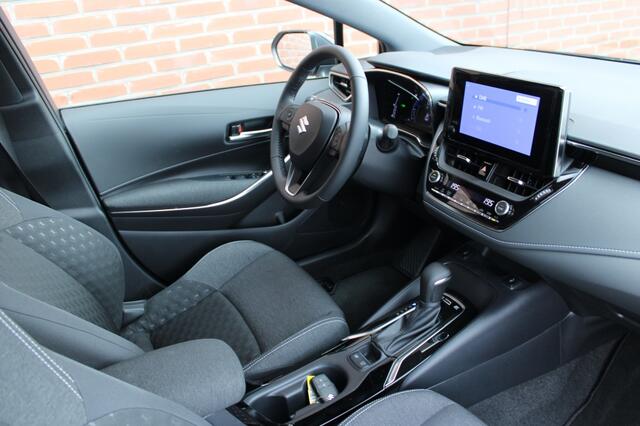 Suzuki Swace 1.8 FullHybrid Select | 6 Jaar fabrieksgarantie!