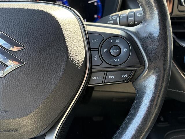 Suzuki Swace 1.8 Hybrid Style / Stoel en stuur verwarming / Navigatie middels Apple Carplay/Androdi Auto / Achteruitrijcamera / Adaptieve cruise control