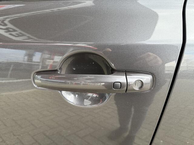 Suzuki VITARA 1.4 Boosterjet Style Smart Hybrid Nieuw uit voorraad leverbaar! 6 jaar garantie!