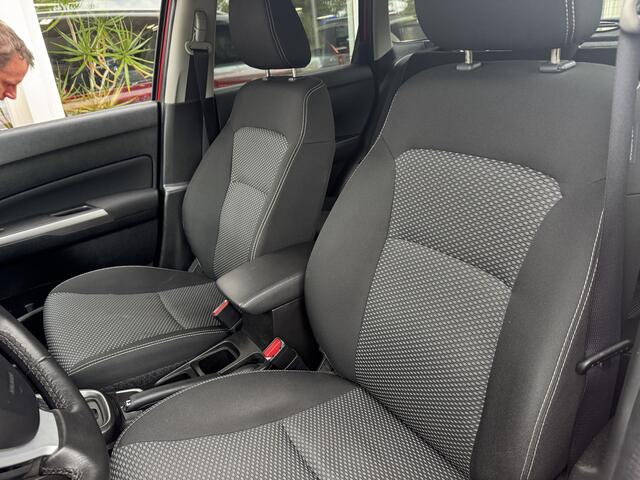 Suzuki VITARA 1.0 Boosterjet Select Navigatie Cruisecontrol Allseason banden