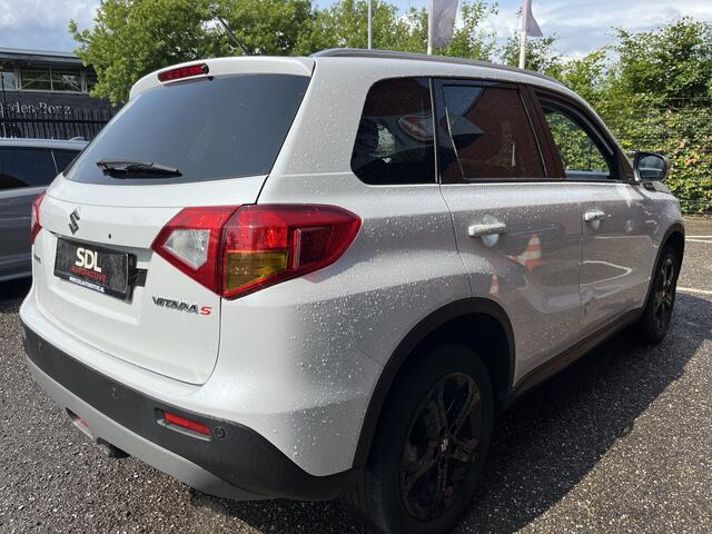 Suzuki VITARA 1.4 S // CARPLAY & ANDROID AUTO // SENSOREN VOOR + ACHTER // ADAPTIVE CRUISE // CLIMA