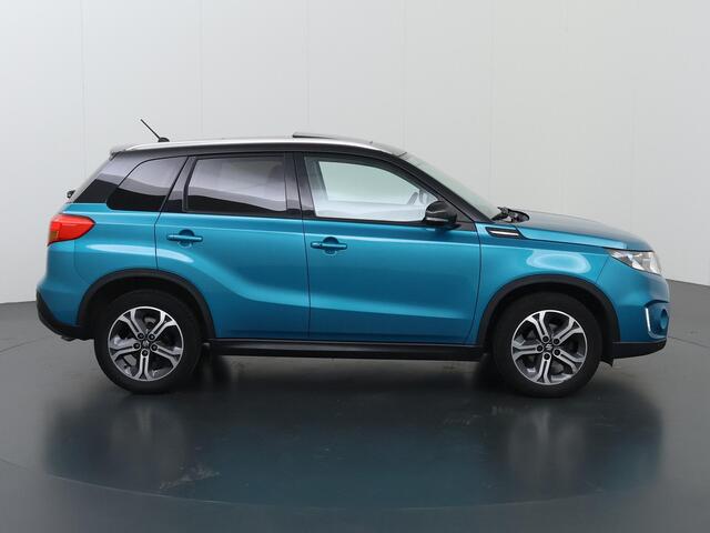 Suzuki VITARA 1.6 High Executive | Trekhaak | Panoramadak | Parkeercamera | Stoelverwarming | Cruise Control Adaptief|
