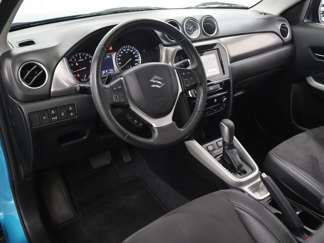 Suzuki VITARA 1.6 High Executive | Trekhaak | Panoramadak | Parkeercamera | Stoelverwarming | Cruise Control Adaptief|