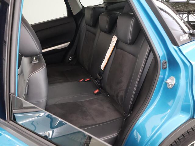 Suzuki VITARA 1.6 High Executive | Trekhaak | Panoramadak | Parkeercamera | Stoelverwarming | Cruise Control Adaptief|