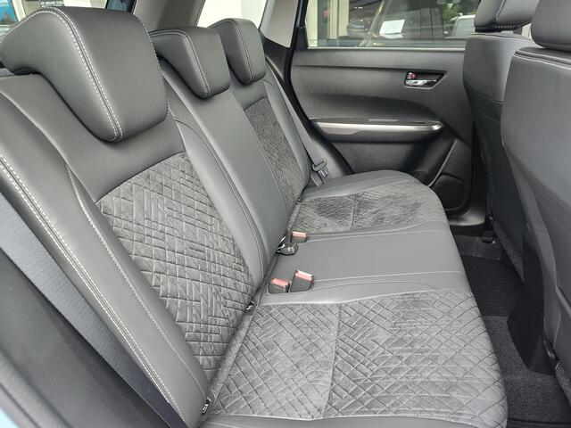 Suzuki VITARA 1.4 BOOSTERJET STYLE SMART HYBRID + PANO 1.500 Kg Trekgewicht | Met 6 JAAR GARANTIE! |