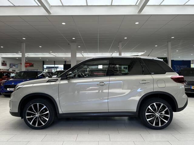 Suzuki VITARA 1.4 Boosterjet Style SmartHybride Allgrip [ PANORAMADAK I TREKHA