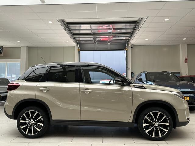 Suzuki VITARA 1.4 Boosterjet Style SmartHybride Allgrip [ PANORAMADAK I TREKHA