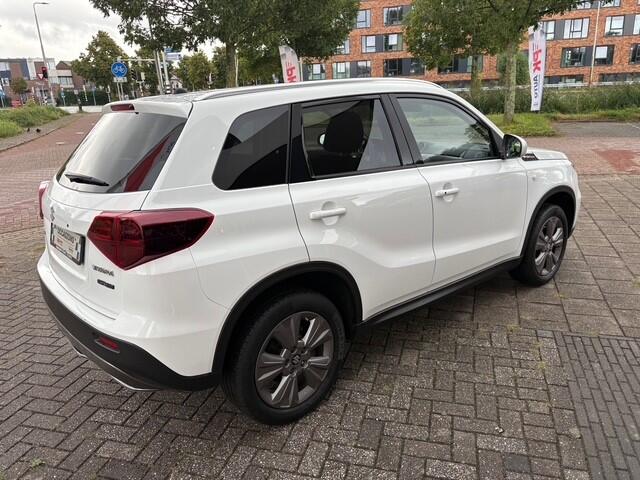 Suzuki VITARA 1.5 Hybrid Select | Navi | Camera | Cruise | 20.257 km Dealeronderhouden
