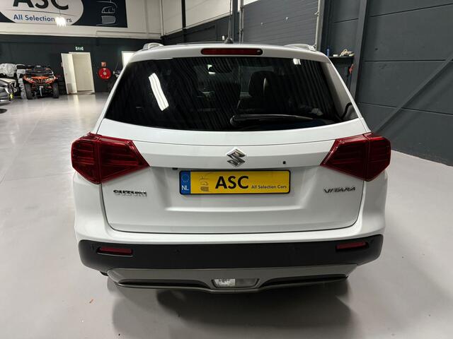 Suzuki VITARA 1.4 Boosterjet 140pk Stijl Leder Navigatie Camera Panoramadak Xenon Carplay