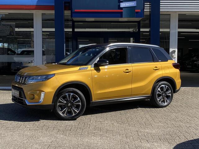 Suzuki VITARA 1.4 Boosterjet Comfort Smart Hybrid / NL-Auto / 9900 KM! / 1e-Eigenaar / Dealer-Onderhouden / Afneembare-Trekhaak / Half-Alcantara Half-Leder / Stoelverwarming / Adaptieve Cruise-Control / Apple-Carplay & Android-Auto / DAB Radio-Bluetooth / Navi / Climat
