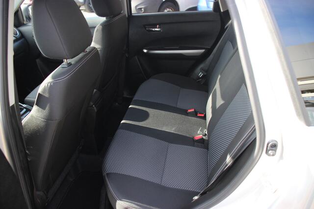 Suzuki VITARA 1.0 Boosterjet Select | Navi | Carplay & Android auto | Dealer onderhouden |