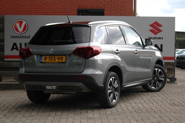 Suzuki VITARA 1.5 Hybrid Style Panoramadak, Parkeersensoren V en A, Stoelverwarming, Achteruitrijcamera