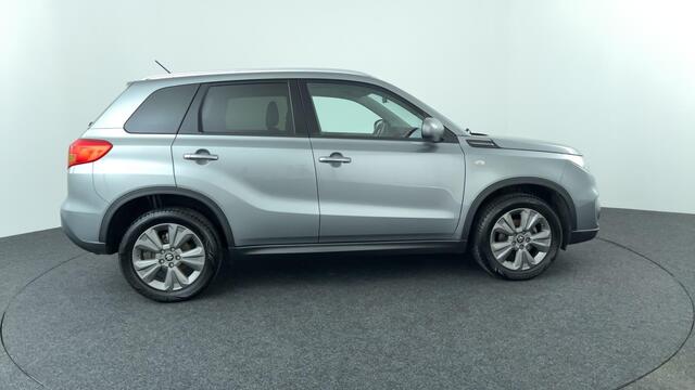 Suzuki VITARA 1.6 Exclusive / P.Cam / All-seasonbanden