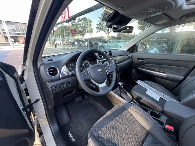 Suzuki VITARA 1.5 Hybrid Style | Panoramadak | Half leder | Navigatie |