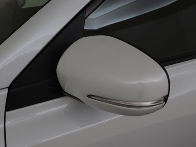 Suzuki VITARA 1.4 Boosterjet Style Hybrid Automaat Nieuw uit voorraad leverbaar!