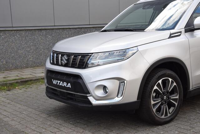 Suzuki VITARA 1.4 Boosterjet Style Smart Hybrid | Fabrieksgarantie | Lederen bekleding | Parkeersensoren |