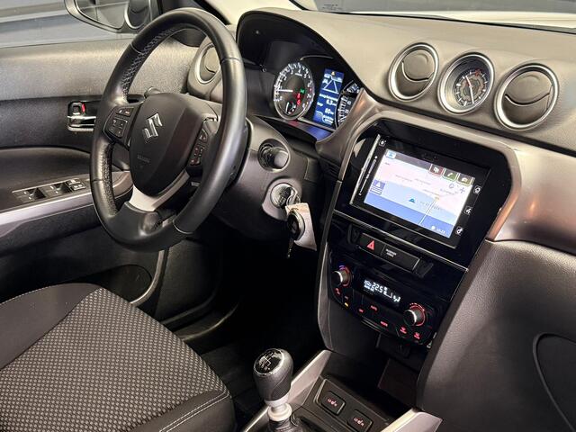 Suzuki VITARA 1.4 Hybride Navi Camera Clima Lane Ass Adapt Cruise Fully Suzuki Serviced!