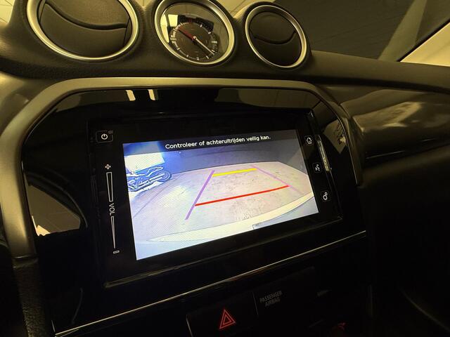 Suzuki VITARA 1.4 Hybride Navi Camera Clima Lane Ass Adapt Cruise Fully Suzuki Serviced!