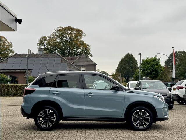 Suzuki VITARA 1.4 Boosterjet 140PK AllGrip Stijl Automaat Panodak Camera Navi