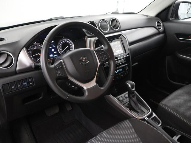 Suzuki VITARA 1.5 Hybrid Select | Navigatie | Camera | DAB | Climate Control | Stoelverwarming | Adaptieve CruiseControl | Dodehoek detectie |