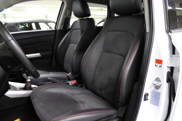 Suzuki VITARA 1.4 S / Navi / Camera / Keyless / Stoelverwarming / Afneembare trekhaak /
