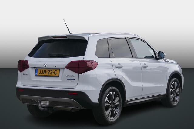 Suzuki VITARA 1.4 Boosterjet Style Smart Hybrid AllGrip | PANO | AFNEEMBARE TREKHAAK | 4X4 | RIJKLAARPRIJS |