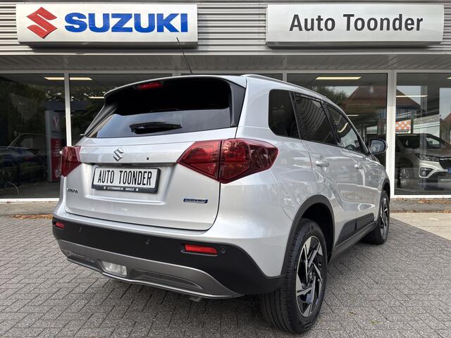 Suzuki VITARA Style 1.4 Boosterjet Smart Hybrid/ Panoramadak