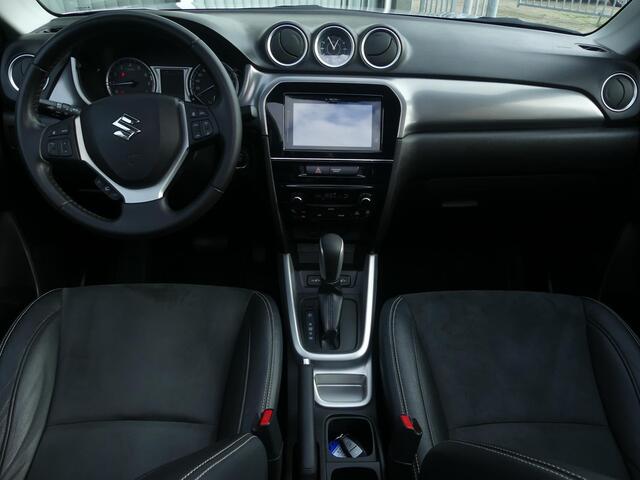Suzuki VITARA 1.6 High Executive AUTOMAAT Vol. Dealer onderhouden, Trekhaak, Apple Carpl/Andr Auto, Pano Dak