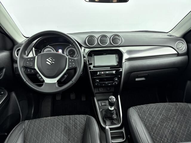 Suzuki VITARA 1.4 Boosterjet Style Rhino Edition Smart Hybrid | Elektrisch glazen panorama-dak | Navigatie | Parkeercamera |