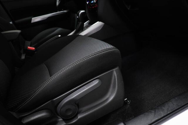 Suzuki VITARA 1.5 Hybrid Select | LED | STOELVERWARMING | DAB | CAMERA