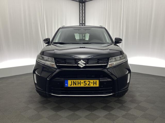 Suzuki VITARA 1.5 Hybrid Style Automaat | Pano-Dak | Apple Carplay | Dodehoek Det. | Navi |