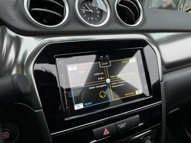 Suzuki VITARA 1.5 Hybrid Style | Schuifkanteldak | Navigatie | Trekhaak |