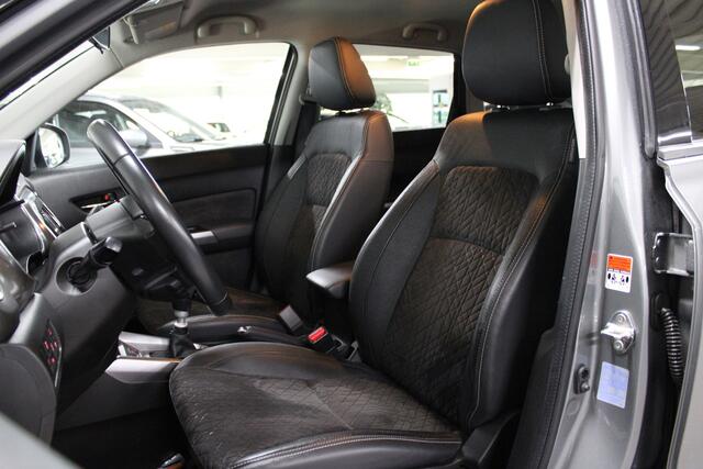 Suzuki VITARA 1.4 Boosterjet Style Smart Hybrid / TREKHAAK AFNEEMBAAR / CAMERA / NAVI / KEYLESS /