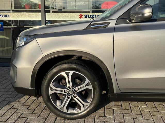 Suzuki VITARA 1.6 High Executive Automaat | Panoramisch schuif/ kanteldak | Camera | Stoelverwarming |