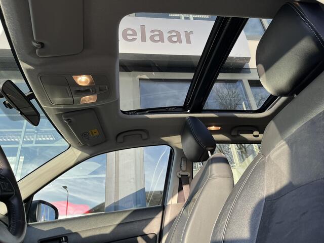 Suzuki VITARA 1.6 High Executive Automaat | Panoramisch schuif/ kanteldak | Camera | Stoelverwarming |