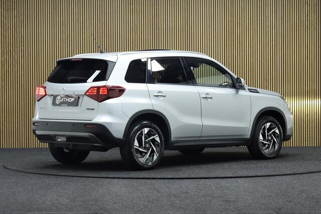 Suzuki VITARA 1.5 Hybrid Automaat Style | Panoramadak | Leder-Alcantara | Camera | Clima | Navigatie | Parkeerhulp | Adaptive-cruise | Apple Carplay & Android Auto | Keyless | Dodehoekdetectie