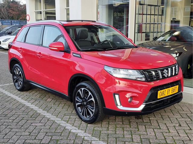 Suzuki VITARA 1.4 BOOSTERJET STYLE SMART HYBRID ALLGRIP Open dak | Trekhaak | 4x4 | Dodehoeksens.