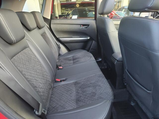 Suzuki VITARA 1.4 BOOSTERJET STYLE SMART HYBRID ALLGRIP Open dak | Trekhaak | 4x4 | Dodehoeksens.