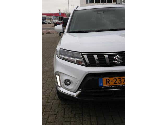 Suzuki VITARA 1.5 Hybrid Select Automaat | camera | side assist | stoelverwarming