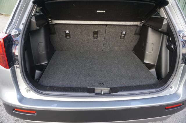 Suzuki VITARA 1.4 Boosterjet Select Smart Hybrid + Camera/ Carplay/ Adapt.Cruise/ 1500kg. trekgewicht/ Garantie!