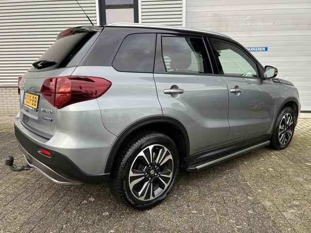 Suzuki VITARA 1.4 Boosterjet Style Smart Hybrid | All Season Banden | Trekhaak | Luxe uitvoering | Elek. Schuif/Kantel Dak | Apple Carplay & Android Auto