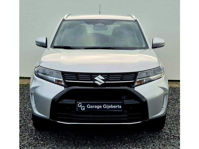Suzuki VITARA 1.4 Boosterjet Smart Hybrid Style MY 2026 - 17" Wielen - Camera achter - Verwarmbare voorstoelen - Privacy Glass - Apple carplay Android auto - kunstlederen/suede bekleding - Dodehoek Detectie