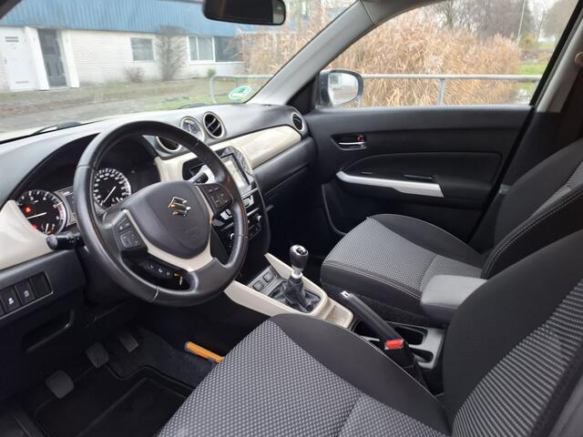 Suzuki VITARA 1.6D Exclusive Navi/Camera/Airco ?