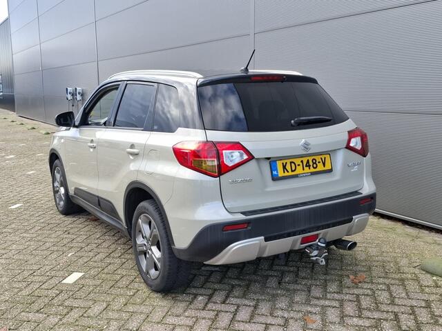 Suzuki VITARA 1.6D Exclusive Navi/Camera/Airco ?