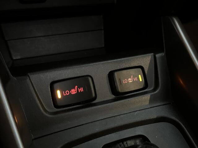 Suzuki VITARA 1.4 B.jet Style Automaat [ 1500 KG TREKGEWICHT | TOT 10 JAR GARA