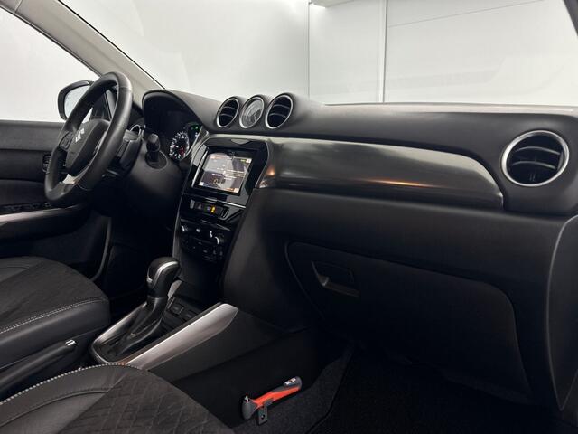 Suzuki VITARA 1.5 Hybrid Style Automaat | Leder/Alcantara Bekleding | Adaptieve Cruise Control | Parkeercamera