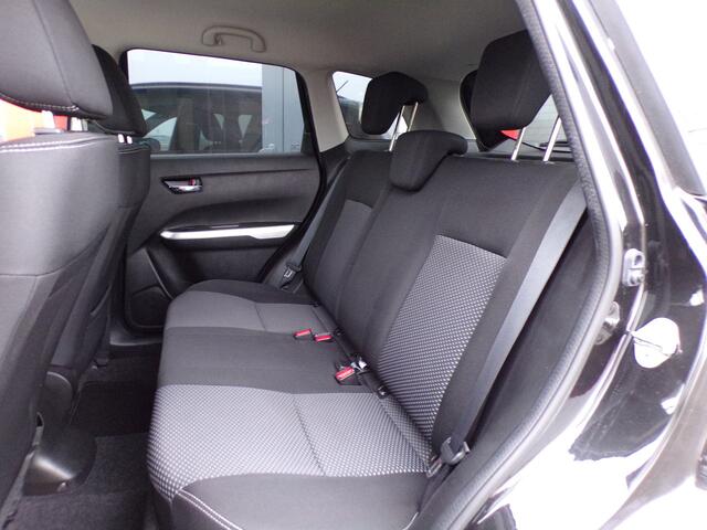 Suzuki VITARA 1.6 Exclusive Automaat ECC CruiseTrekhaak