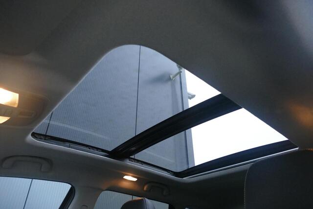 Suzuki VITARA 1.6 High Executive | PANO | TREKHAAK | CARPLAY/ANDRIOD AUTO | RIJKLAARPRIJS |