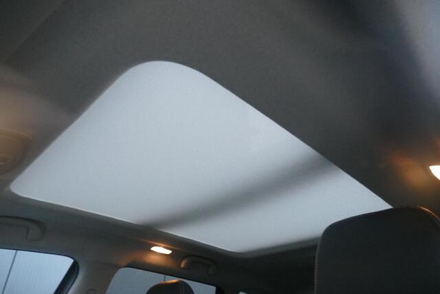 Suzuki VITARA 1.6 High Executive | PANO | TREKHAAK | CARPLAY/ANDRIOD AUTO | RIJKLAARPRIJS |